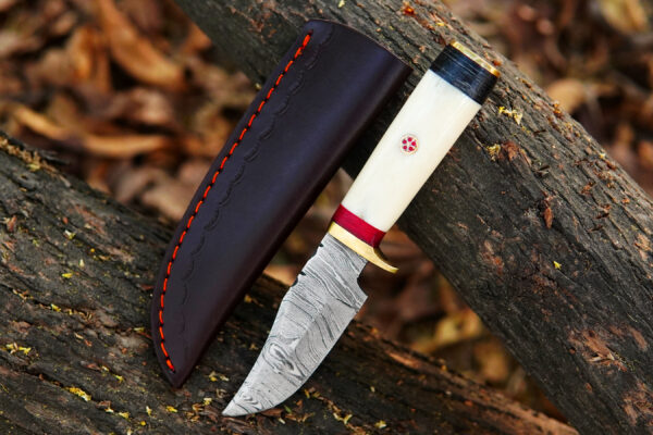 Beautiful Little Custom Handmade Damascus hunting knife with leather sheet